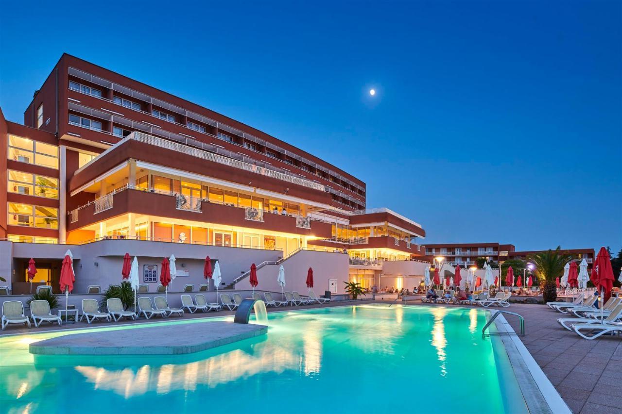 Hotel Albatros Plava Laguna Poreč Dış mekan fotoğraf