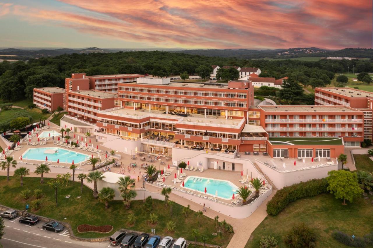 Hotel Albatros Plava Laguna Poreč Dış mekan fotoğraf