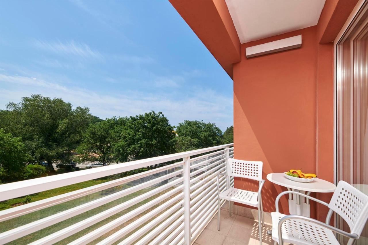 Hotel Albatros Plava Laguna Poreč Dış mekan fotoğraf