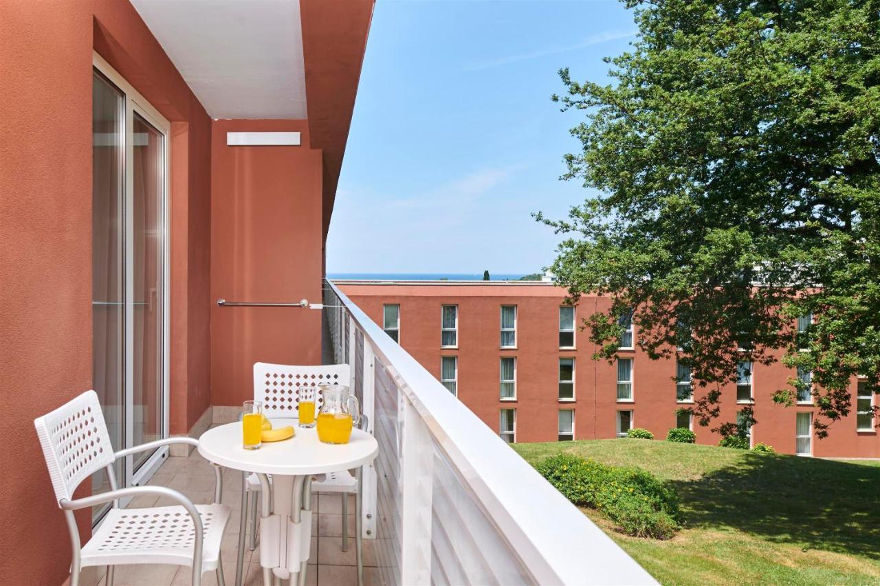 Hotel Albatros Plava Laguna Poreč Dış mekan fotoğraf