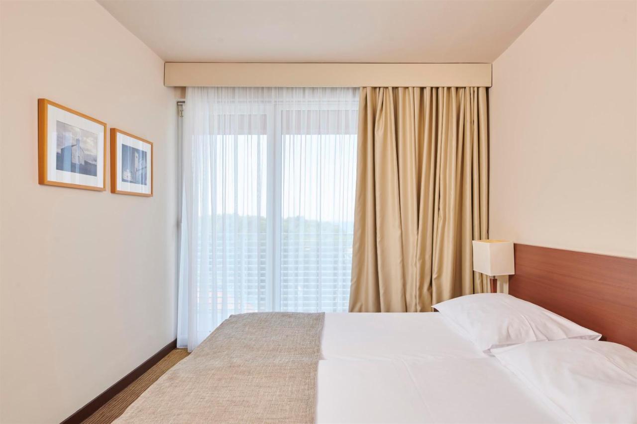 Hotel Albatros Plava Laguna Poreč Dış mekan fotoğraf