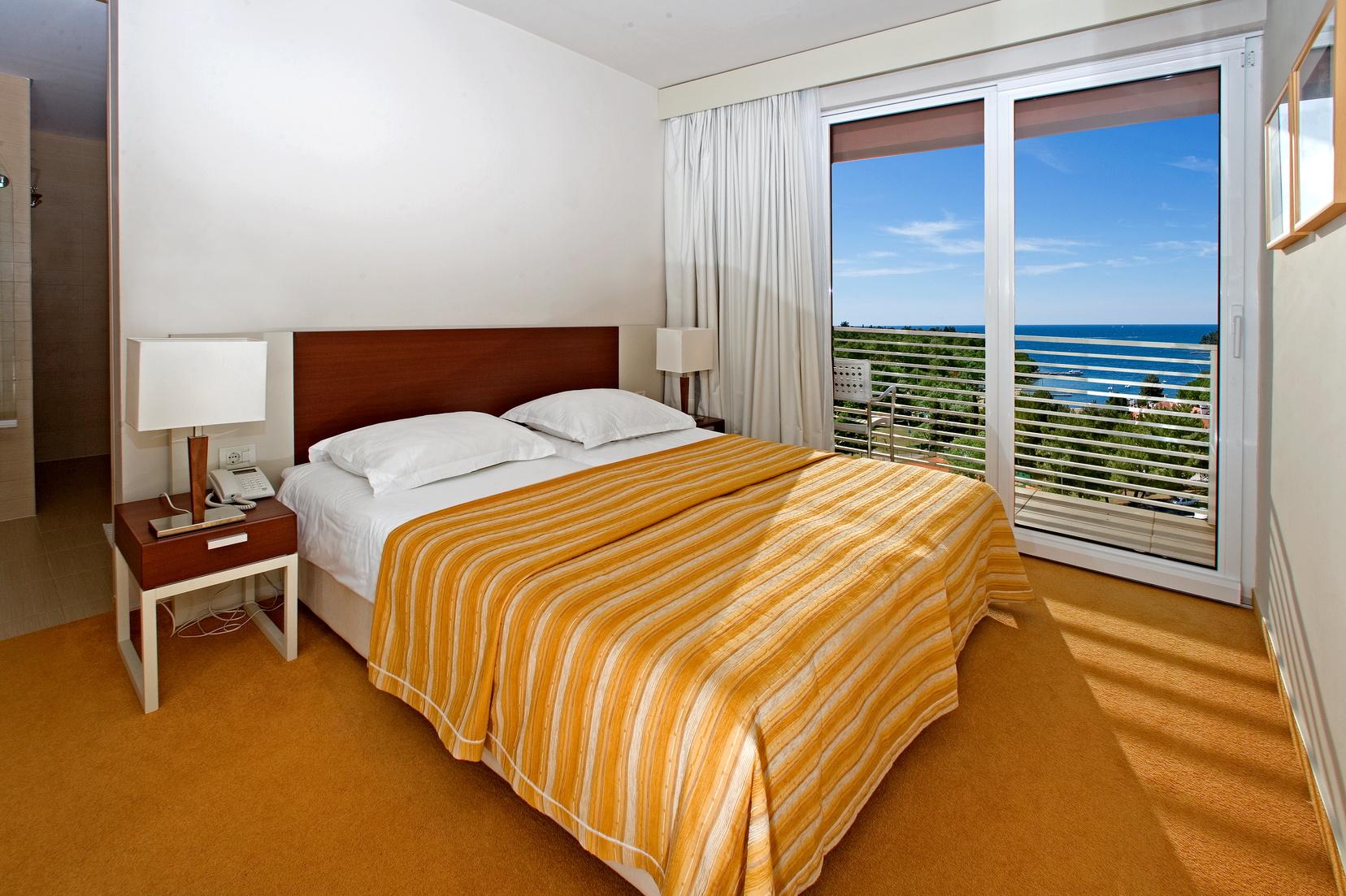 Hotel Albatros Plava Laguna Poreč Dış mekan fotoğraf