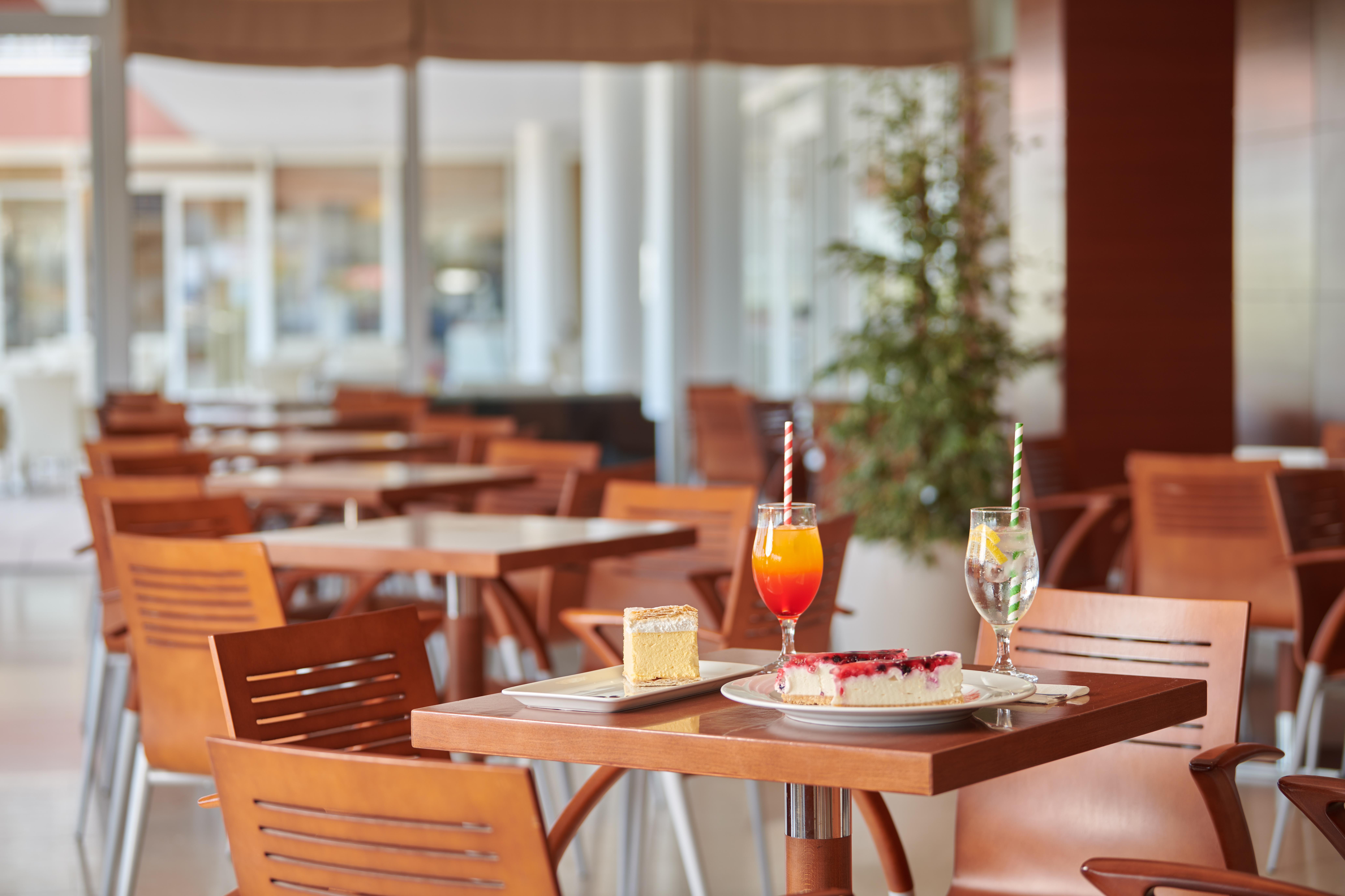 Hotel Albatros Plava Laguna Poreč Dış mekan fotoğraf